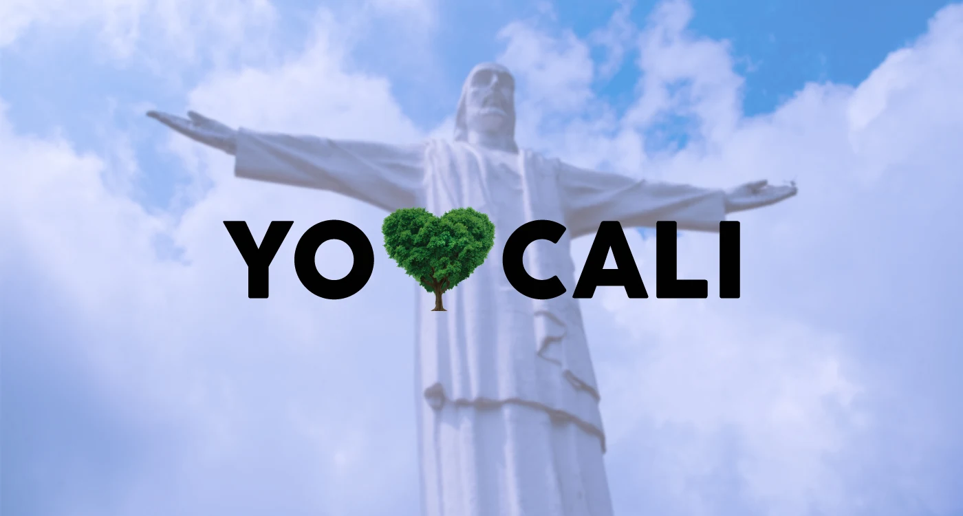 Yo Amo Cali — logo de árbol en forma de corazón sobre Cristo Rey